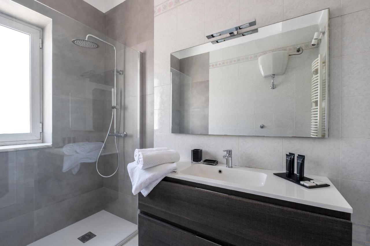Sweet Life - Luxury Apartment-Suite-Rooms Bari Exterior foto