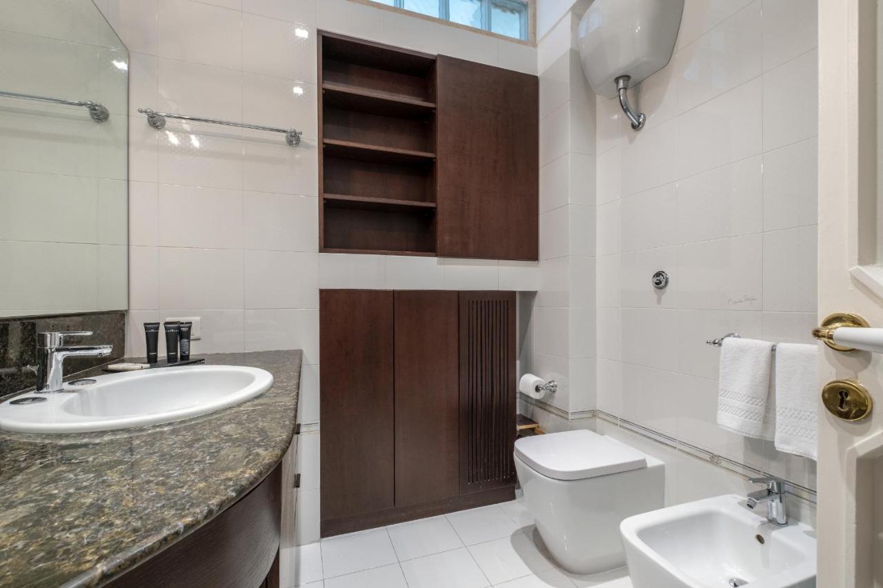 Sweet Life - Luxury Apartment-Suite-Rooms Bari Exterior foto