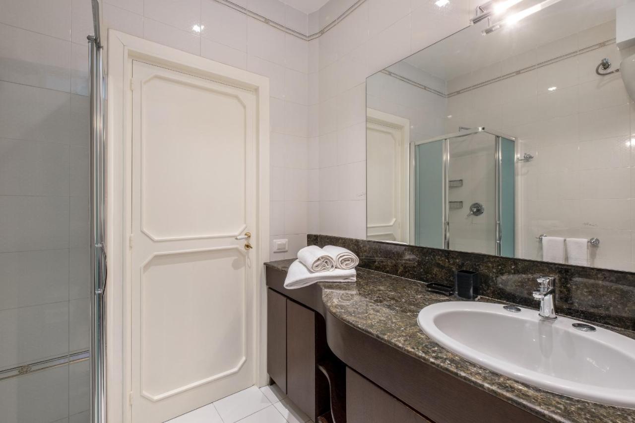 Sweet Life - Luxury Apartment-Suite-Rooms Bari Exterior foto